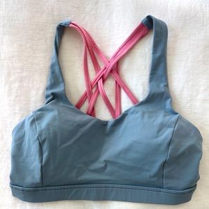 Lululemon Free to Be Serene Bra